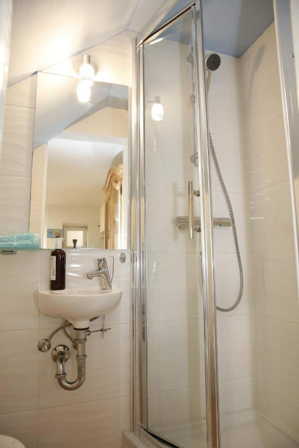 Holiday Home Yan With Bay View Vodice Eksteriør bilde