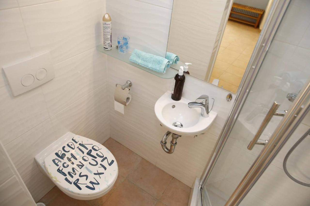 Holiday Home Yan With Bay View Vodice Eksteriør bilde